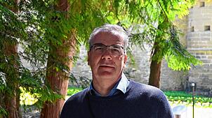 Roland Leitner, Leiter des städtischen Grünflächenamts, im Stadtpark.