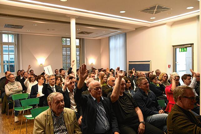 Die Mitgliederversammlung 2024 des Standortmarketingvereins Singen aktiv war gut besucht. Sie fand in den Räumen der Eisengießerei ...