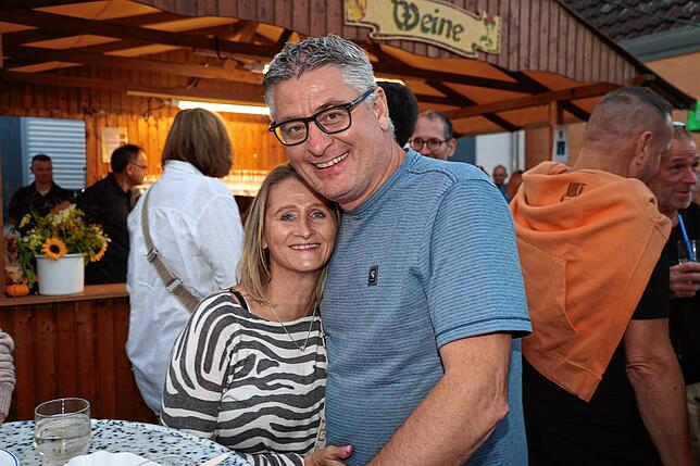 Bild 24: Dingelsdorf feiert sein Herbstfests 2025: So ausgelassen ist die Stimmung am Samstag