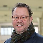 Er gründete als Student sein erstes Unternehmen und ist jetzt gut im Geschäft: Robert Ilse aus Konstanz will, dass heutige Start-Ups vom ...