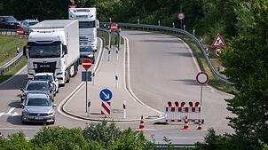 Geduldsprobe für Autofahrer: Die A81 wurde nach einem Unfall vollständig gesperrt.