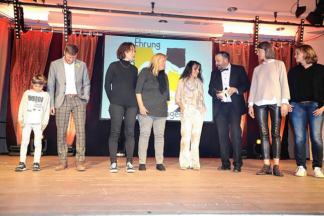 Bild 27: Bilder von den Sportlerehrungen im Kursaal Überlingen