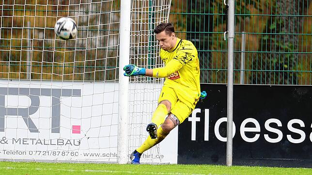 Vielspieler: FC 08-Torhüter Dennis Klose verpasste in der ersten Saisonhälfte der Oberliga Baden-Württemberg keine Minute. Er stand als ...
