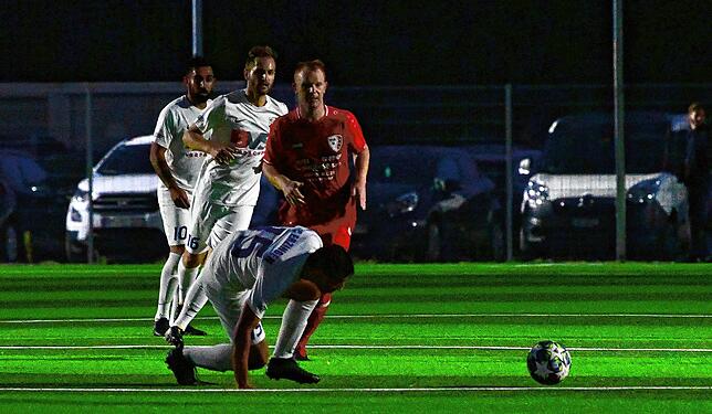 Bild 12: FC Erzingen besiegt den FC Schlüchttal mit 4:1 &ndash; und wir haben Bilder