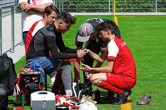 Bild 17: Linzgauer Titelparty! So bejubelt der FC Aramäer Pfullendorf die Meisterschaft