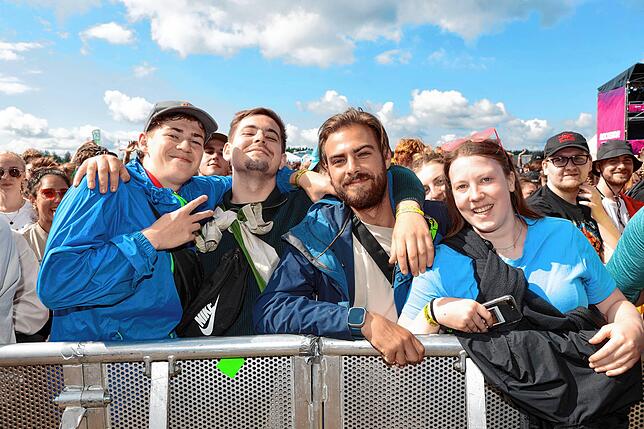 Bild 9: Alle Bilder vom Southside-Auftritt von Sängerin Paula Hartmann
