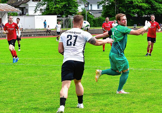 Bild 22: SG FC Wehr/Brennet spielt nur 1:1 gegen FC Hochrhein – und wir haben Fotos!