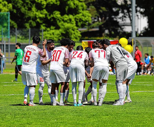 Bild 23: Vor Meisterfeier: Türk. SV Singen und VfR Stockach trennen sich 1:1. Wir haben die besten Bilder.