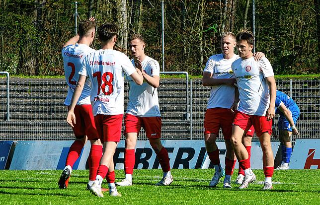 Bild 12: Vierter Sieg hintereinander für den SC Pfullendorf. Wir waren mit der Kamera dabei!