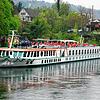 Das Hotelschiff &bdquo;Swiss Ruby&ldquo; bei seiner Schiffstaufe.