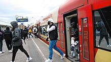Aufgrund von coronabedingter Personalknappheit verkehrt das Seehäsle auf der Strecke Radolfzell-Stockach seit dem 28. Januar nur noch im ...