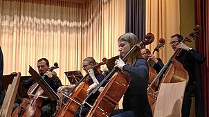 Ein rundum gelungener Auftritt: Das Junge Sinfonieorchester Wetzlar begeistert beim Konzertabend in der Wehratalhalle in Todtmoos. Bild: ...
