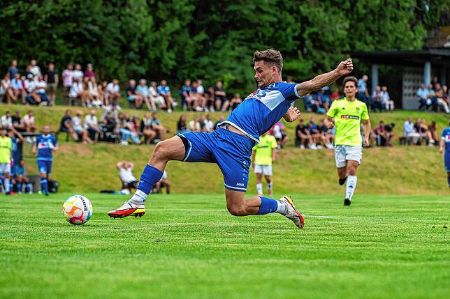 Bild 45: FC Erzingen schickt U23 des Freiburger FC mit einer 6:2-Packung nach Hause &ndash; und wir haben Bilder!