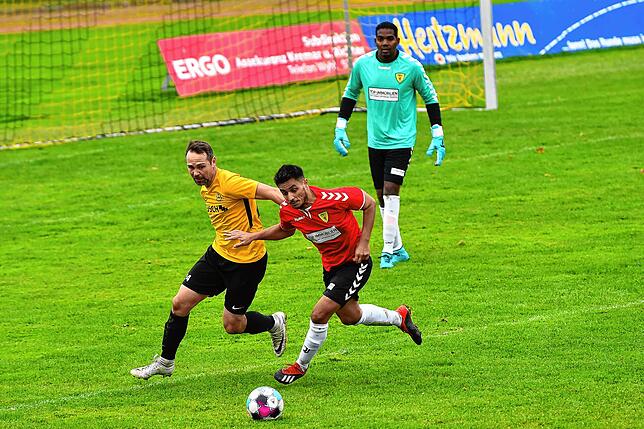 Bild 3: FSV Rheinfelden verliert &bdquo;Sechs-Punkte-Spiel&ldquo; beim SC Wyhl mit 0:2 &ndash; und wir haben Bilder!