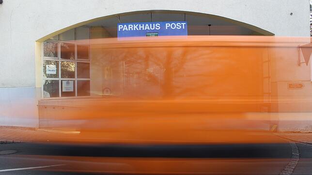 Das Parkhaus Post am Rande der Innenstadt von Überlingen wird 2019 saniert und ist deshalb über mehrere Wochen teils komplett gesperrt.