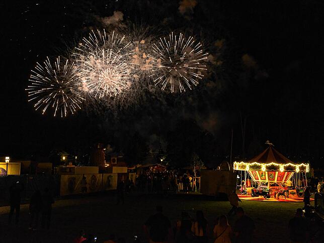 Bild 15: Bilder vom Feuerwerk beim Seehasenfest