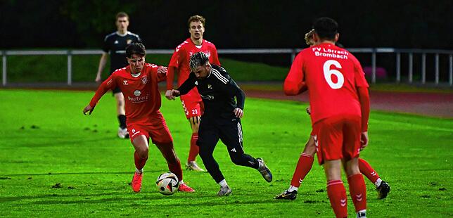 Bild 22: FV Lörrach-Brombach gewinnt Derby mit 4:0 beim SV 08 Laufenburg – und wir haben Bilder!