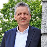 Die Frisur sitzt – immer: Thorsten Frei, Erster Parlamentarischer Geschäftsführer der Unions-Fraktion, in seiner Heimatstadt.