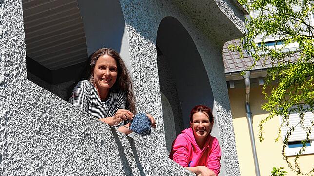 Heidrun Ullmann (links) und Frederike Bohl bieten als Hebammen Hausgeburten an. Diese werden immer gefragter.