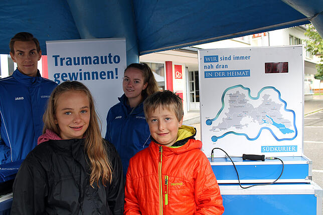 Bild 18: Beim Blumberger Straßenfest war die Stimmung trotz des Regenwetters gut
