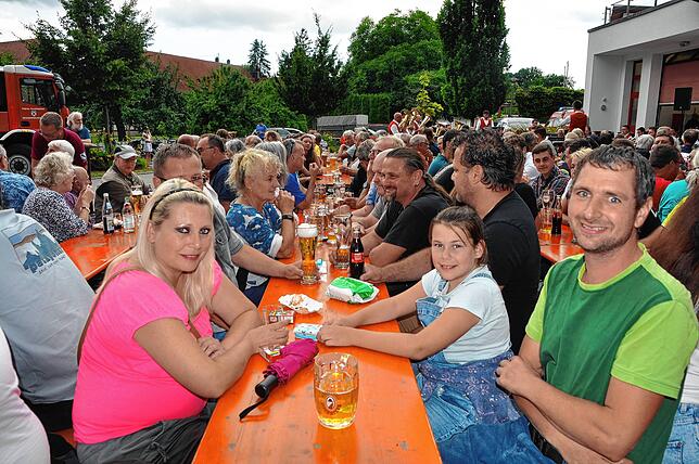 Bild 7: Die schönsten Bilder vom Florianfest der Feuerwehr Wittenhofen