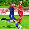 Aufpassen: Matthias Wenk (hinten) warnt die Mitspieler vom FC Wallbach beim Kellerduell gegen den FC Schlüchttal vor Offensivkräften wie ...
