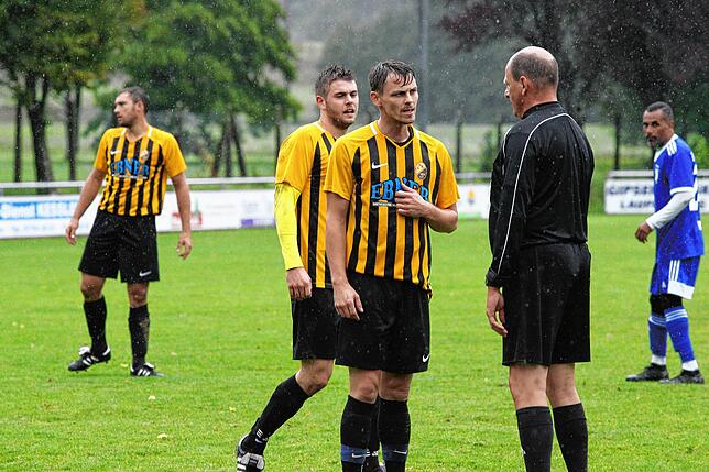 Bild 15: Favorit SV BW Murg siegt im Dauerregen gegen den SV Nöggenschwiel mit 3:1 &ndash; und wir haben die Bilder!
