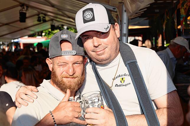 Bild 33: Es wird weiter gefeiert - alle Fotos vom Dettinger Dorffest am Samstag