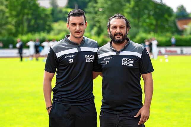 Der eine Trainer und Sportdirektor, der andere Vorstand Sport: Marcel Yahyaijan (links) und sein Vater Arash Yahyaijan.