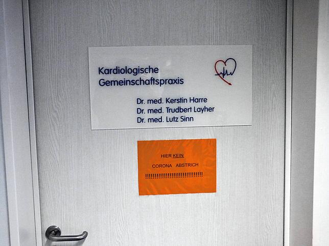 Bild 6: Arztbesuch im Container: So sieht es im Provisorium des MVZ beim Säckinger Krankenhaus aus