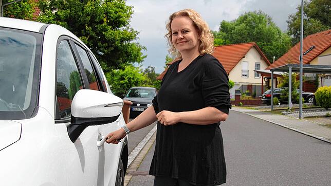 Saskia Mayer achtet neuerdings besonders genau darauf, dass ihr Auto auch wirklich abgeschlossen ist. Das rät die Polizei auch allen ...