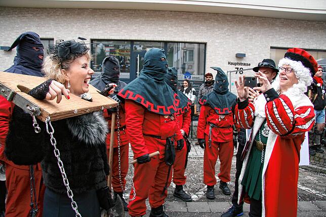 Bild 1: Die schönsten Bilder vom Tiengener Narrengericht (1)