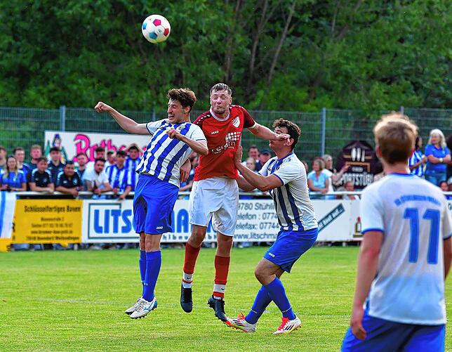 Bild 14: SV Eschbach steigt in die Kreisliga A, Ost auf – und wir haben Fotos!