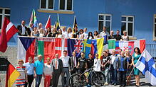 International und bunt sollen das diesjährige Singener Stadtfest und der Hegau-Bike Marathon mit Weltmeisterschaft sein. Die beiden ...