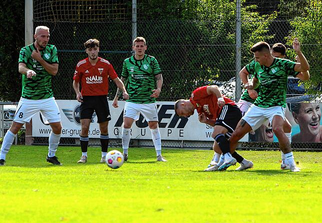 Bild 26: Die besten Bilder vom Spitzenspiel zwischen FC Überlingen und VfR Stockach