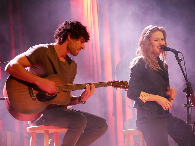 Die Berliner Band Molly´s Peck mit Julia Selbherr aus Lörrach und Gui Castelhano aus Sao Paulo, Brasilien, bildete die Vorgruppe des ...
