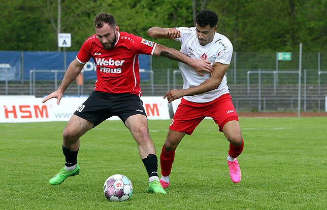 Bild 23: Die besten Bilder vom Verbandsliga-Verfolgerduell zwischen dem SC Pfullendorf und dem SV Linx!