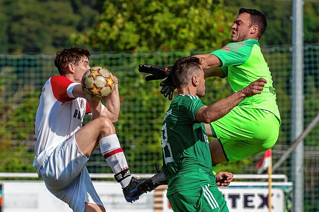 Bild 34: SV Waldhaus gewinnt bei der SG Weilheim/Gurtweil mit 2:1 &ndash; wir haben Bilder!