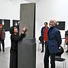 Die Besucher der Vernissage in der Galerie Wohlhüter in Thalheim staunten, welche Klänge die Künstlerin Ursula Hauptenthal ihrer ...