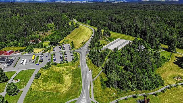 Entlang der Straße von Rothaus in Richtung Bonndorf sollen im Gemeindewald Grafenhausen (rechte Straßenseite) fünf bis sieben ...