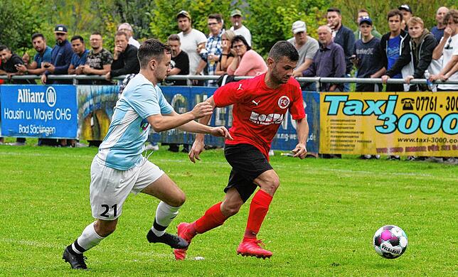 Bild 14: FC 08 Bad Säckingen gewinnt im torreichen Derby beim SV Obersäckingen mit 5:3 &ndash; und wir haben die Bilder!