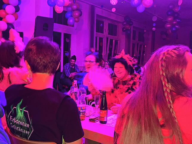 Bild 6: Bilder vom bunten Abend der Enzebächle Füchs