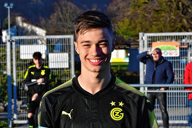 Zur Person: Robin Kalem (19) stammt aus Lottstetten, ist der Sohn des regional bekannten Trainers Spomenko Kalem. Der Mittelfeldspieler ...