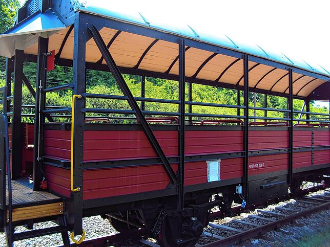 So sehen sie aus: die neuen Panoramawaggons der Sauschwänzlebahn. Mit diesen soll das Fahrerlebnis in Zukunft erhöht werden.
