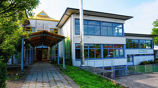 Um Klassen im Grundschulbereich einzusparen, werden ab dem kommenden Schuljahr die Erst- und Zweitklässler der Schlüchttal-Schule, ...