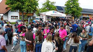 Bild : Bezirksmusikfest in Riedern am Wald - Musikverein feiert 160-jährige Jubiläum