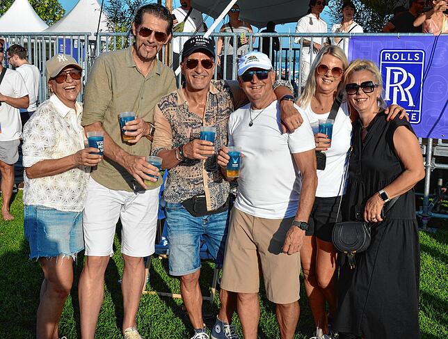 Bild 1: Feiern mit Cari Cari, Fritz Kalkbrenner und Meute: Bilder vom ersten FN:POP-Abend