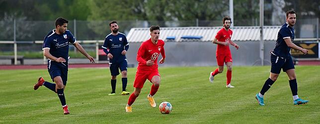 Bild 3: FC Tiengen 08 zieht durch ein 4:2 gegen den VfB Waldshut ins Pokalfinale ein