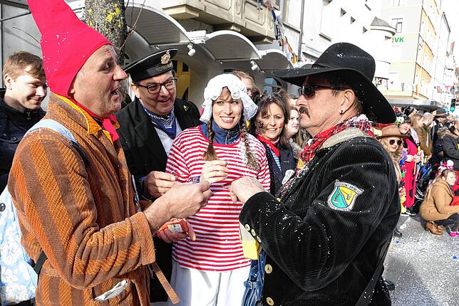 Bild 19: Bilder vom großen Fasnet Samschdig-Umzug der Poppele-Zunft (3)
