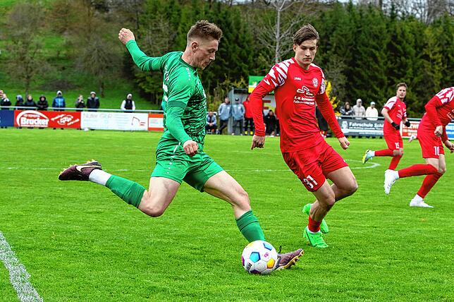 Bild 14: Die besten Bilder vom Bezirkspokal-Viertelfinale zwischen dem TSV Aach-Linz und dem FC RW Salem